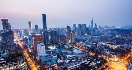 一、2026年多少分能上沈阳医学院？
先说结论——省内考生，历史类439分左右、
