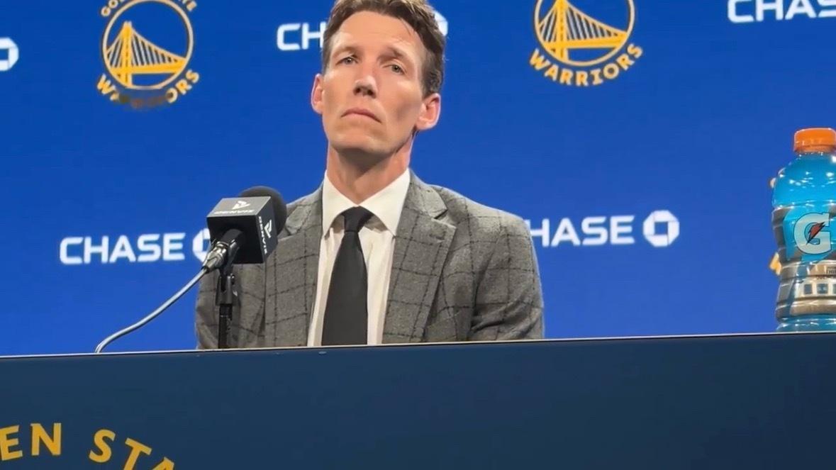 邓利维刚刚采访 他并不打算交易巴特勒的合同 并相信巴特勒会进行康复治疗 并在下赛