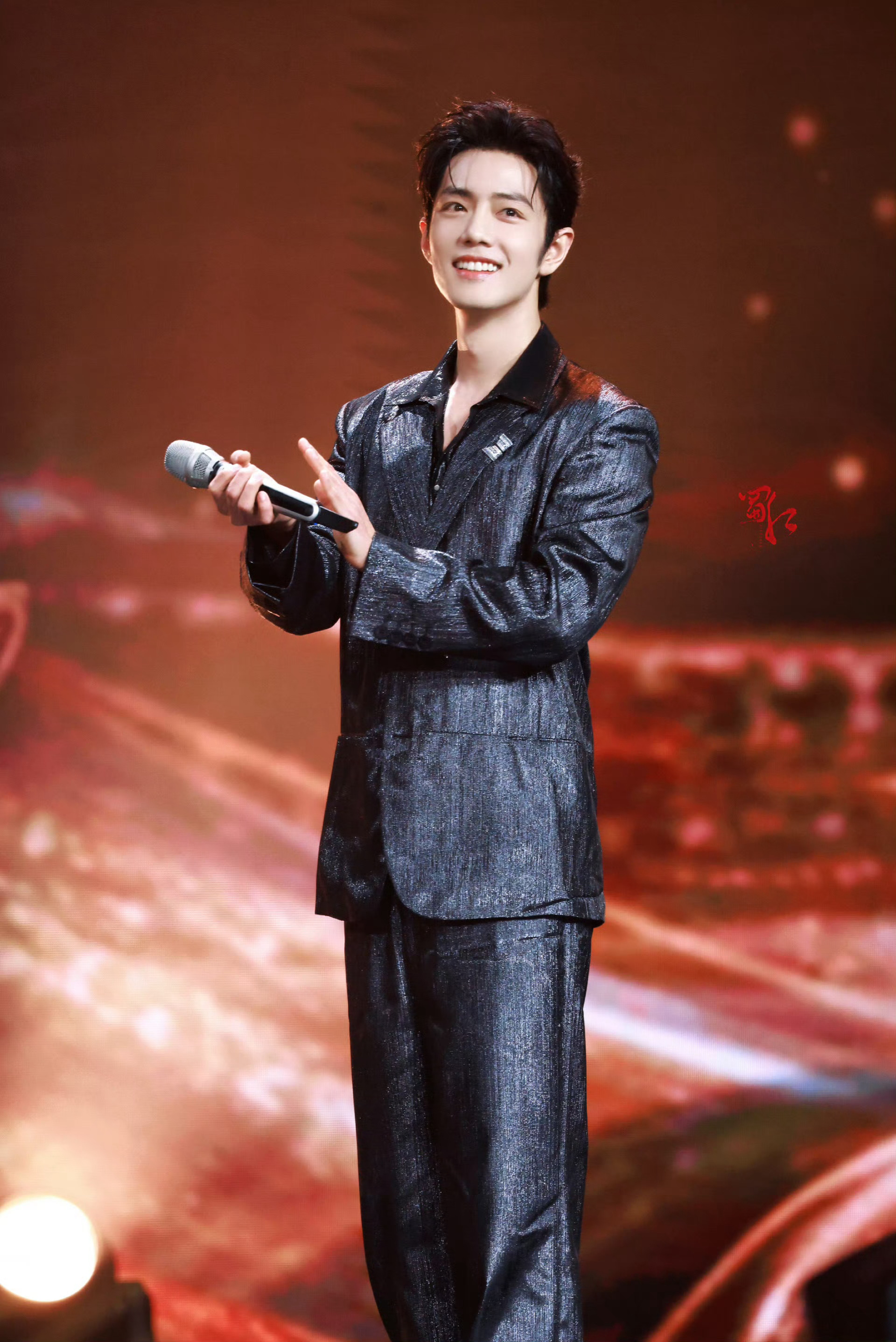 GUCCI 巨星✨肖战 × 2026 电视剧品质盛典 第二套Look，代言人再度