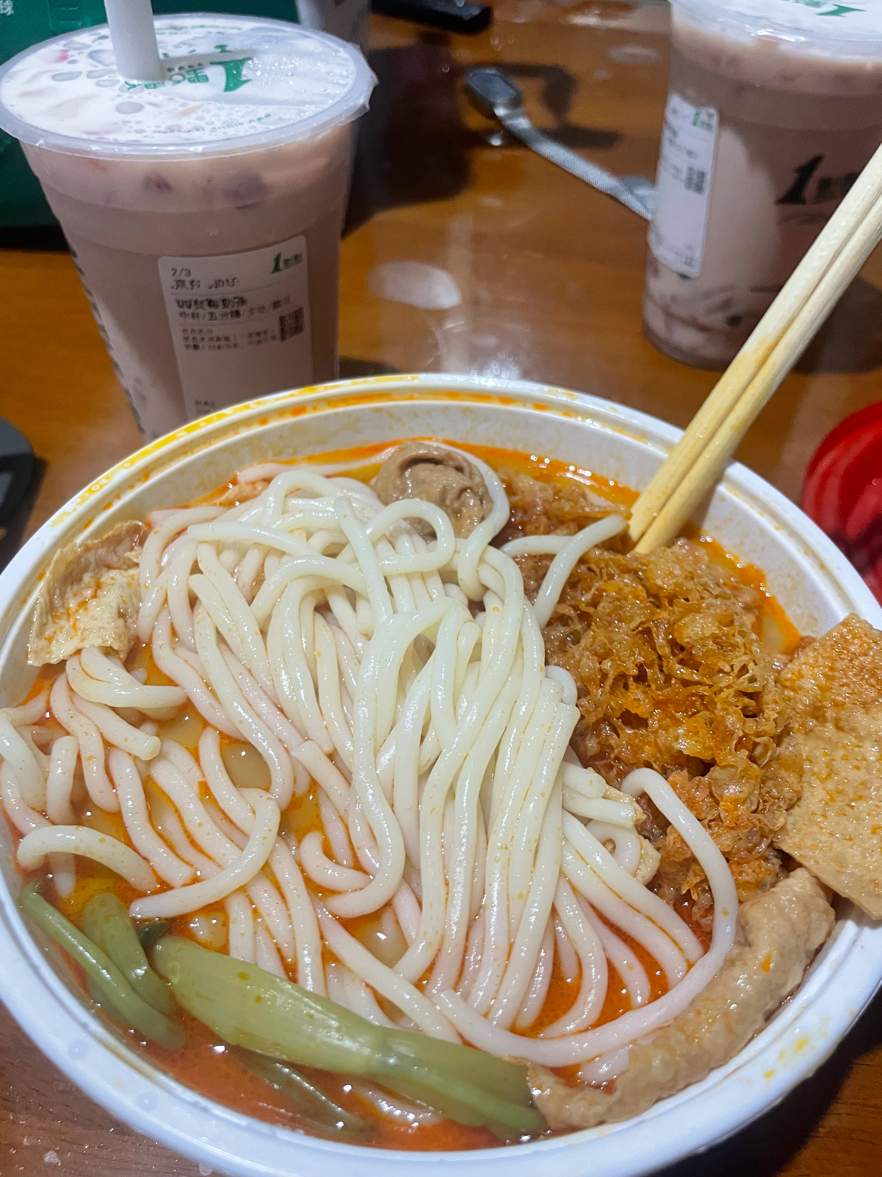 刷到这条意味着我在吃螺蛳粉 ​​​