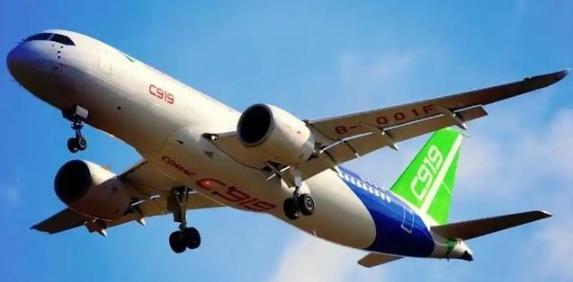 很多人都问，中国为啥非要费大力气造C919客机？其实说白了，光看性价比，C919