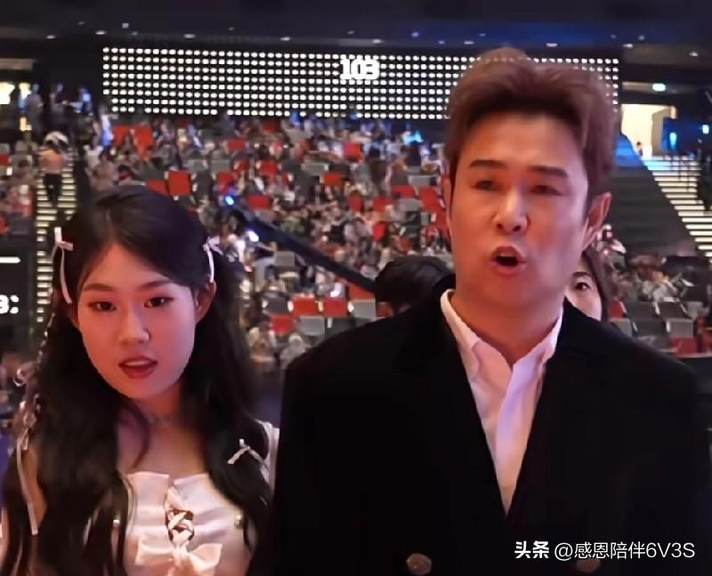 小沈阳女儿小小年纪，心态是真不错。网上有人攻击她长相，她一点没玻璃心，反而坦然说