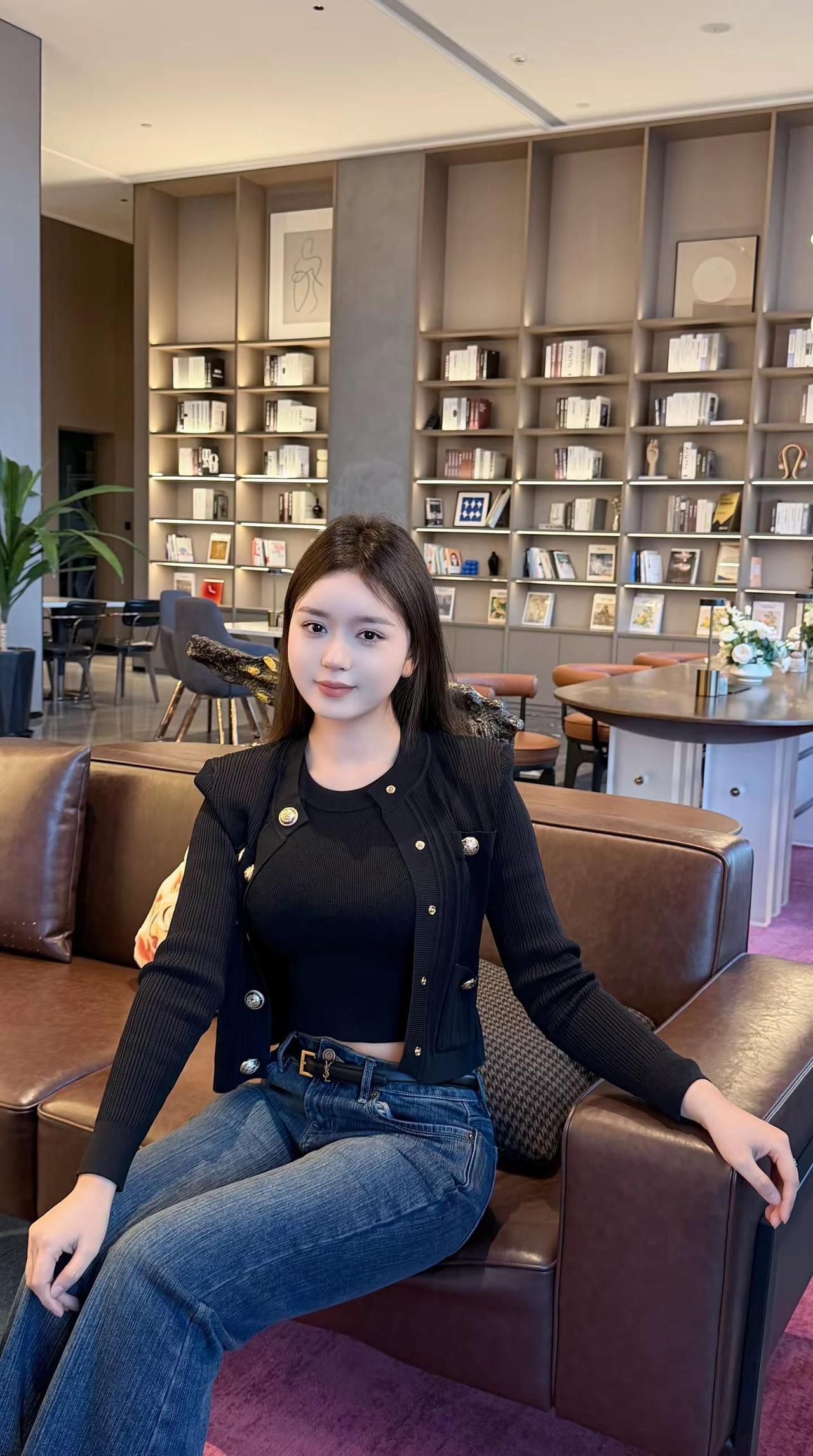 ootd每日穿搭 随意摆pose