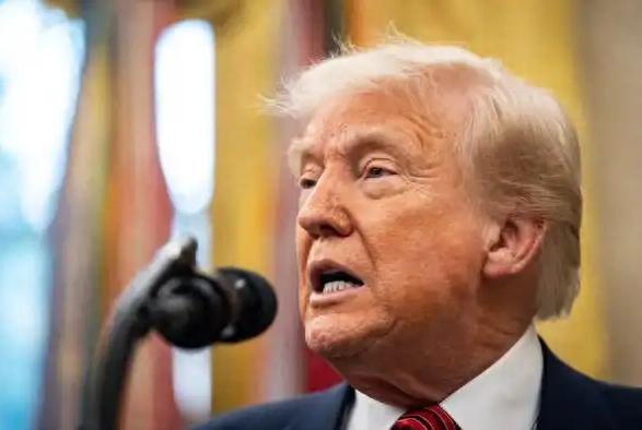 美国开始慌啦！美国把对中国的关税从145%降下来了，结果却发现中国客户没了，根本