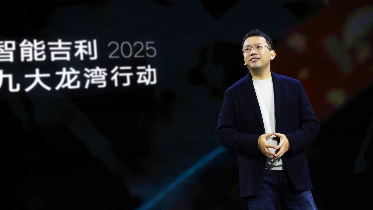 这头，在开年第一天，比亚迪和五菱刚价格战，那头，吉利出来这么个论调，有意思。
吉