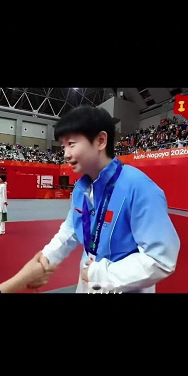 孙颖莎错失金牌背后：前辈鼓励的力量与未来奥运希望