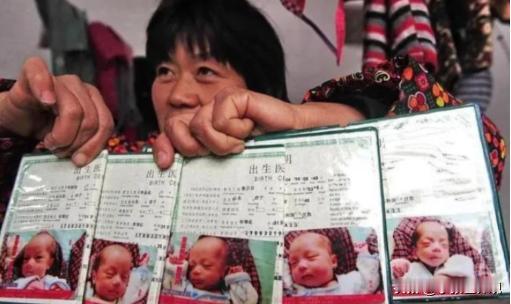 “重来一次，我一个都不要！”2002年，河北一35岁孕妇冒死生下五胞胎，成了国内