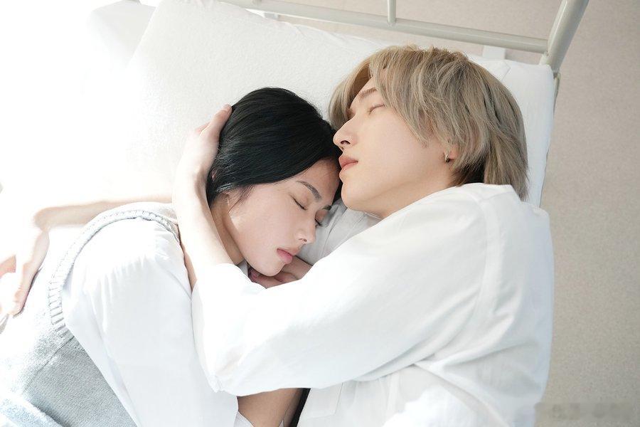 【道枝骏佑主演电影《皎洁迎宵之月》】浪花男子成员道枝骏佑主演电影《皎洁迎宵之月》