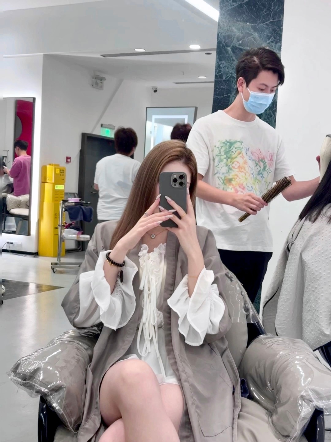 开心是女人最好的医美🫰🏻#记录生活##显白发色# ​​​