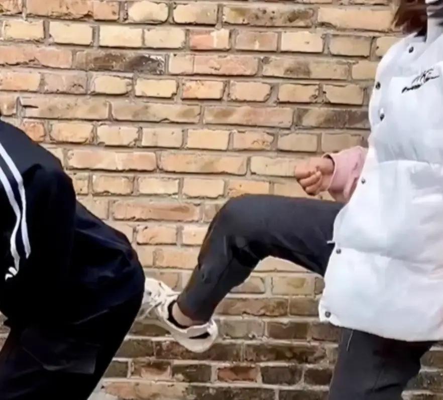 制止校园欺凌反被拘留？00后女老师一纸诉状告警方，法院判了！

2024年河北，