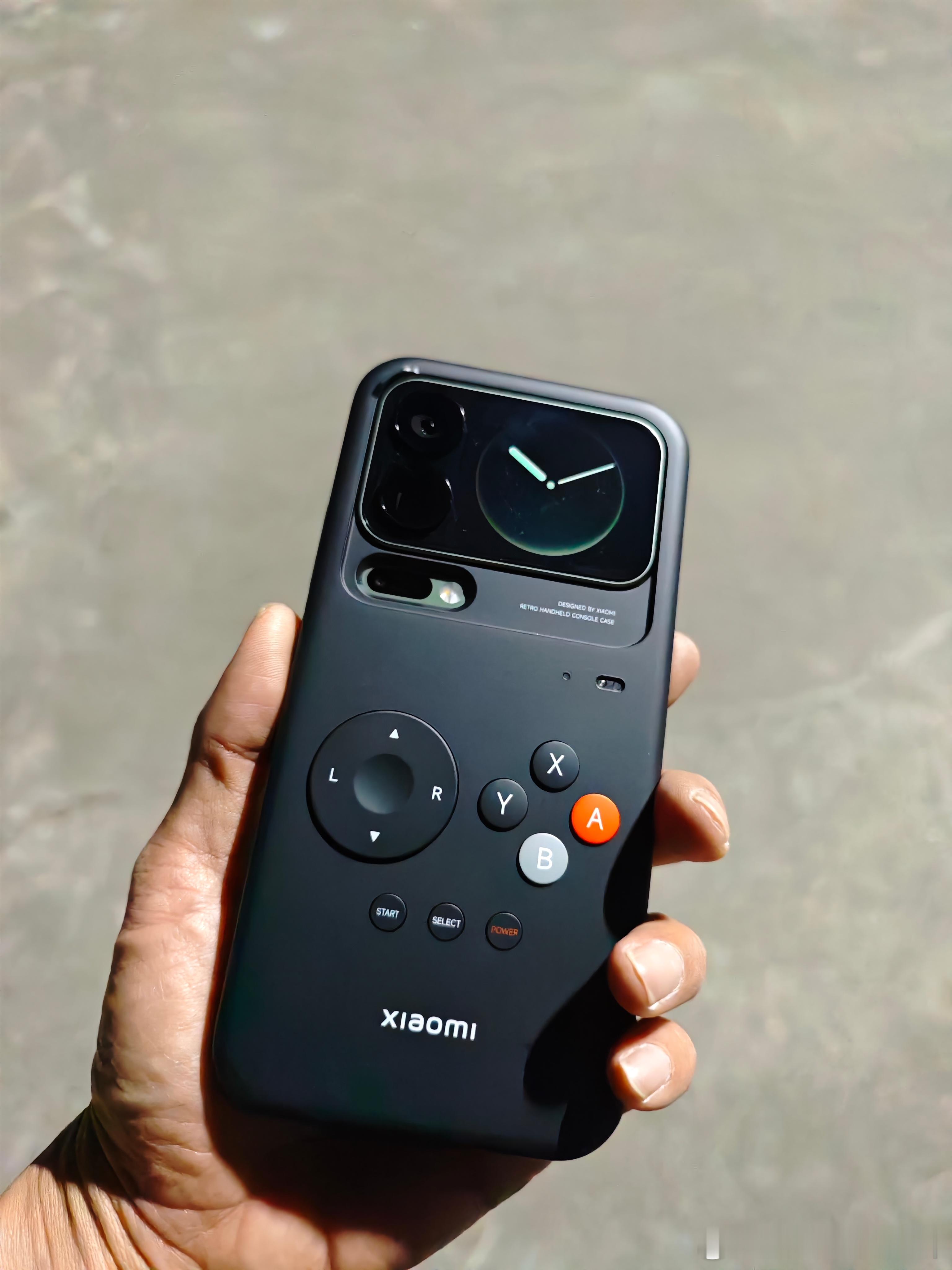 主力机本本来想换成17PRO MAX，自己拍vlog的确很方便，而且1T 解决了