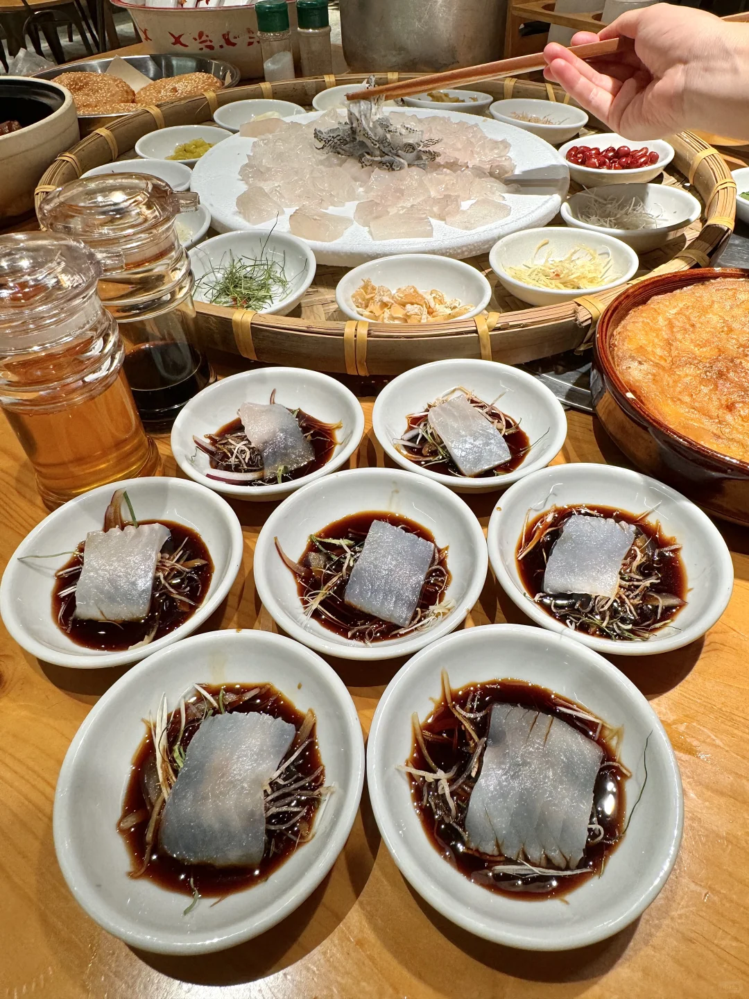 广州）坐满阿姨阿伯的店！！！果然不能低估😱