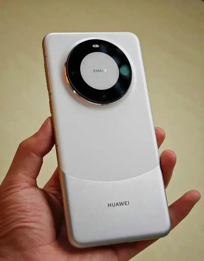 钉子户换机指南：Mate 60 老用户转 iPhone 18 合适吗
 根据@数
