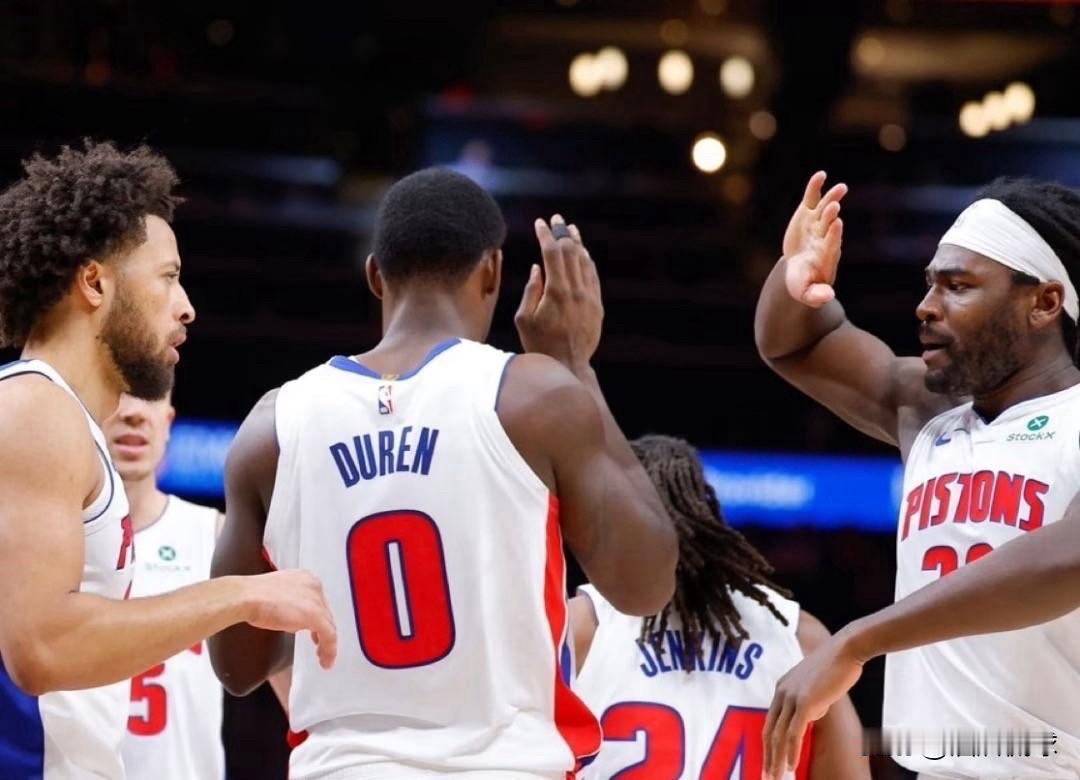 底特律活塞队这波13连胜太猛了，直接追平球队历史纪录！要知道，活塞队此前也就两次