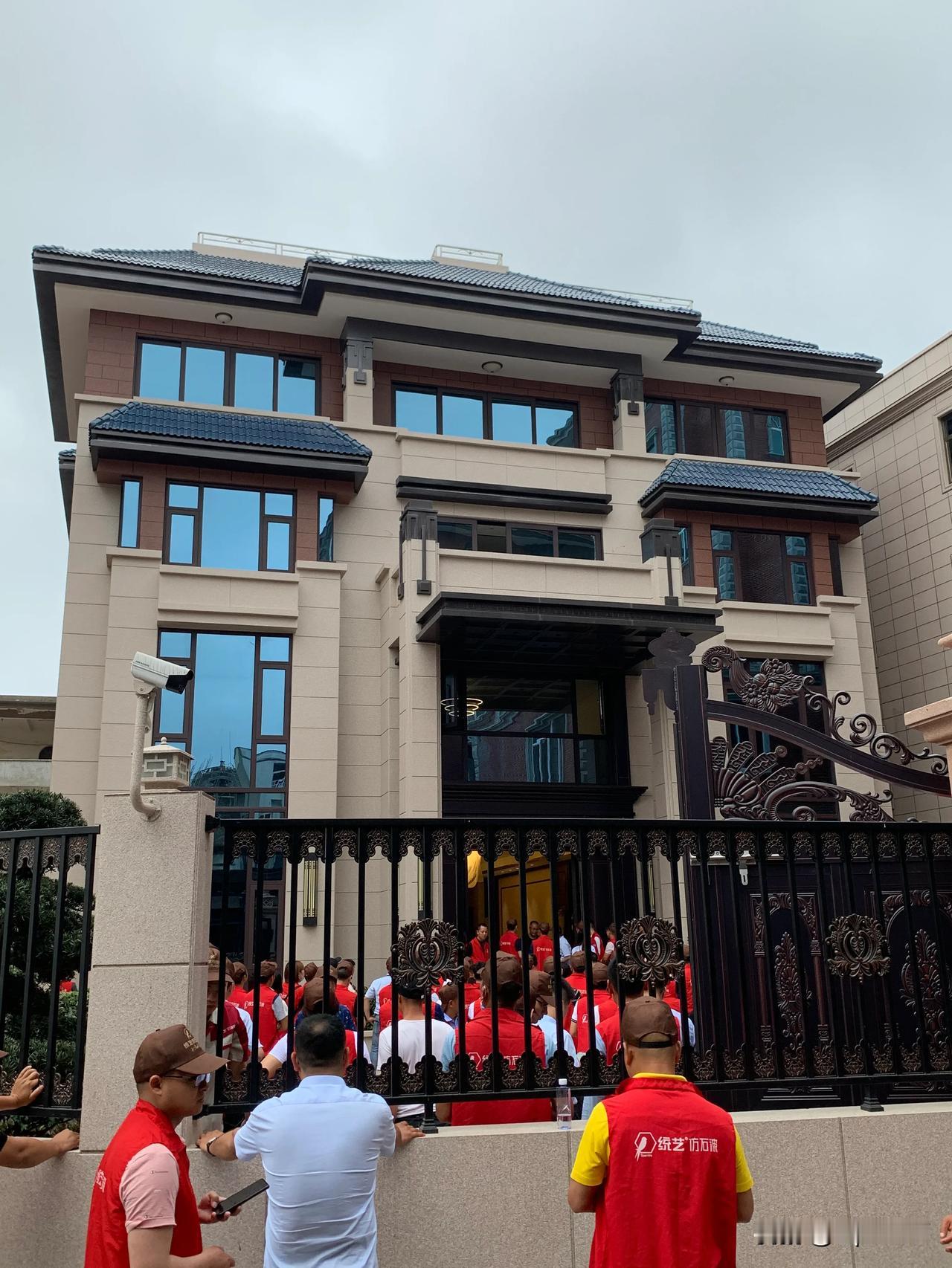 新中式别墅外墙完美收工