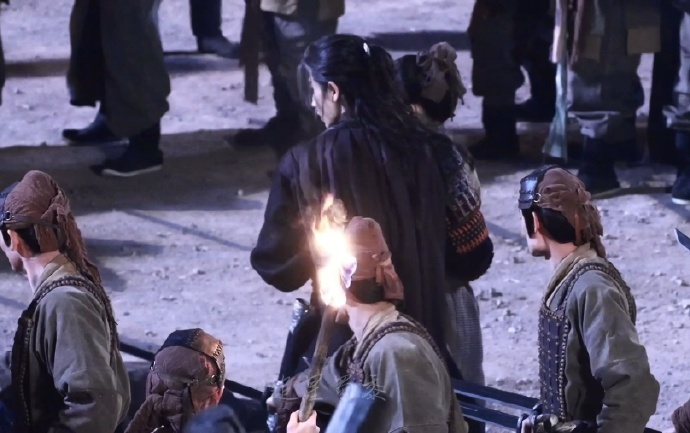 张凌赫林允同框的氛围感张凌赫归鸾原声 张凌赫林允同框的氛围感，张凌赫归鸾原声，谁