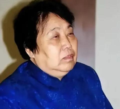 1983年6月，天津市委组织部宣布了新的领导班子名单，邢燕子得知自己不再担任市委