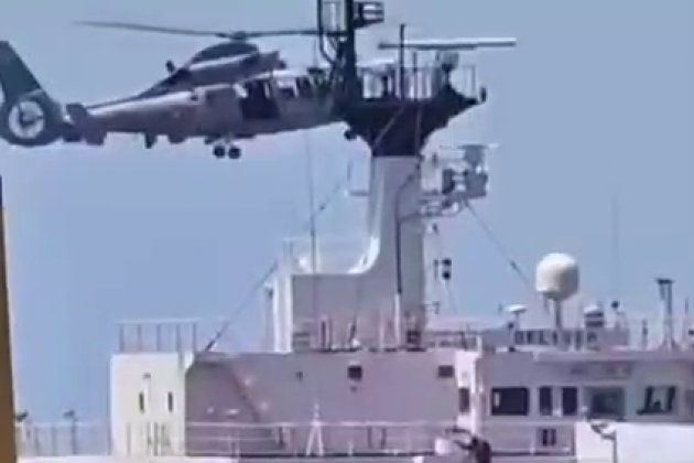 法国海军扣押“影子船队”油轮“德尔福”号6月25日巴黎消息（航空资讯网）：法国海