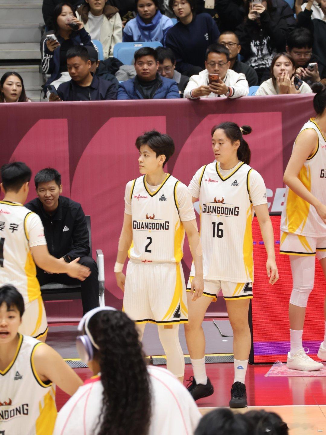 杨舒予杨舒予2025-2026赛季wcba联赛 20251207WCBA常规赛第