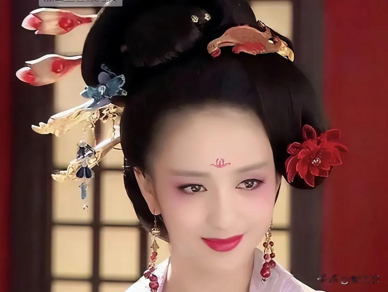 其实古代女儿不在乎嫡庶，貌似史书记载皇后妃子之类的，也只记载是某某人（男）的女儿