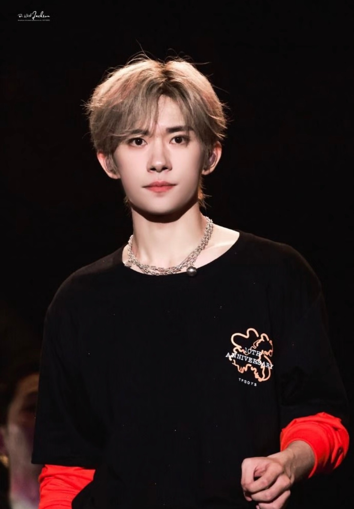 赵今麦范丞丞 电影新人导演的新作品，网传赵今麦出演，同时还有易烊千玺范丞丞，新人