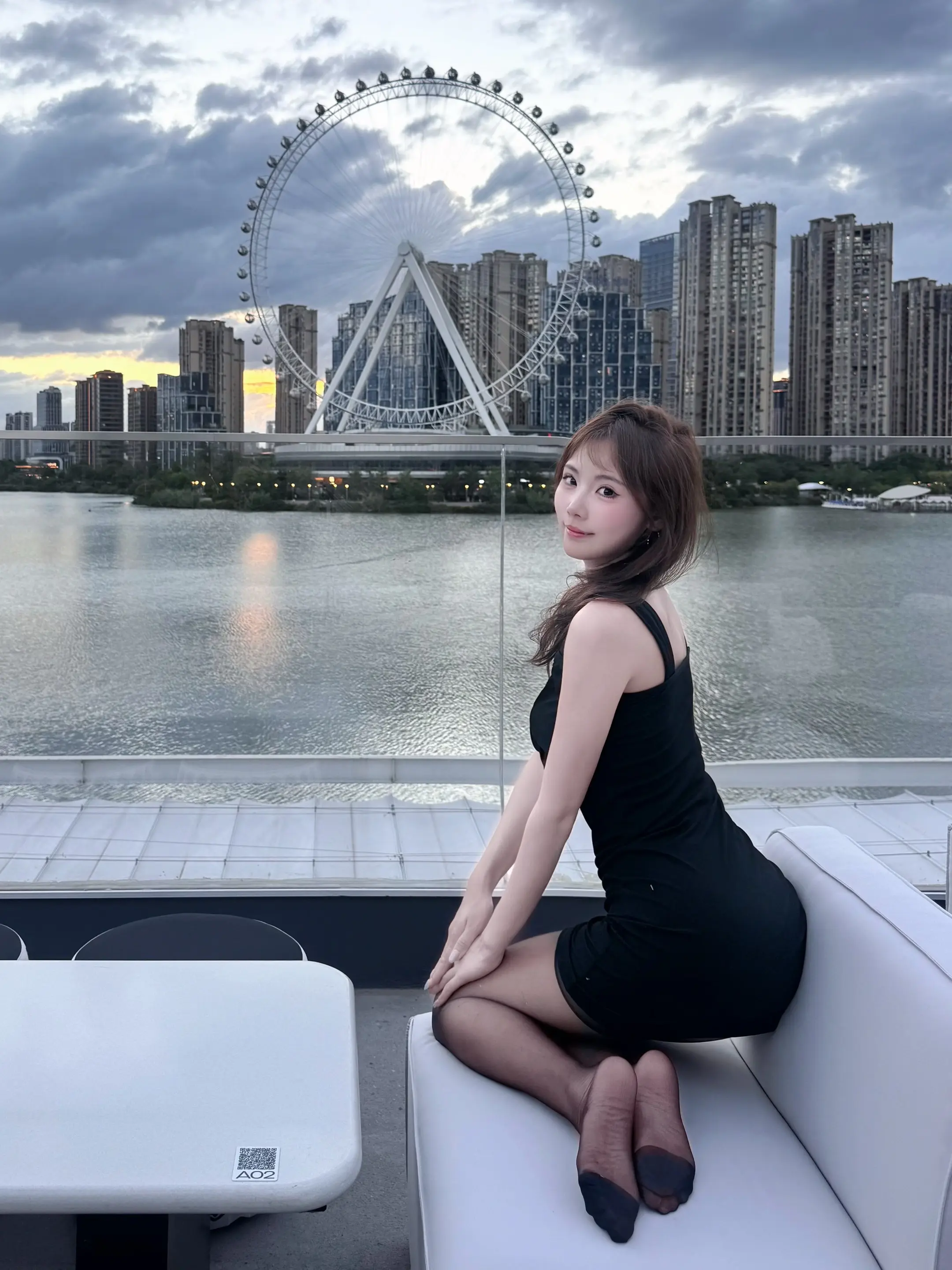 晚风 夕阳 摩天轮🍷。