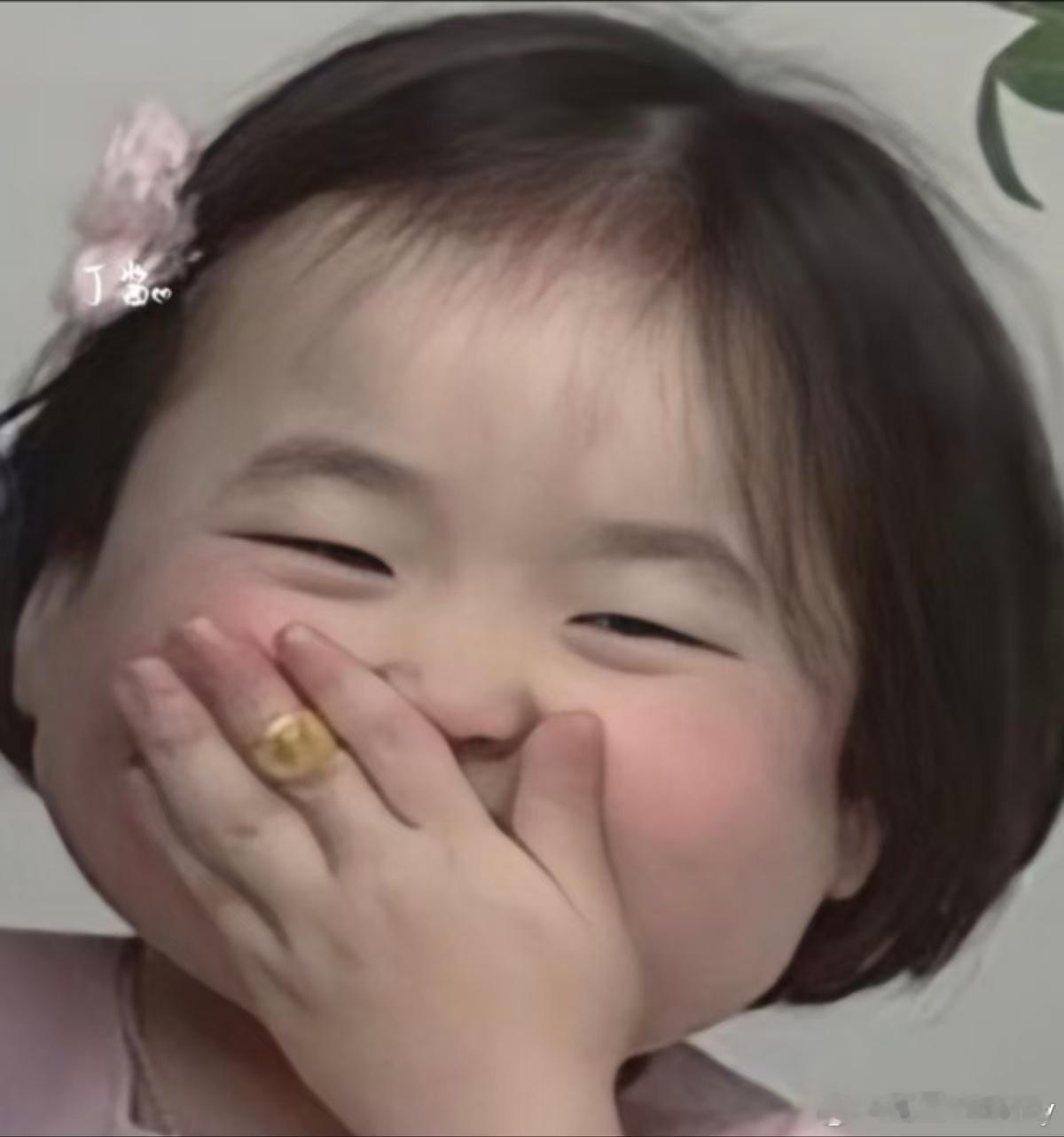 年轻人为什么那么爱玩抽象 还得是这届年轻人最会玩抽象了，越来越形象化了，玩的特别