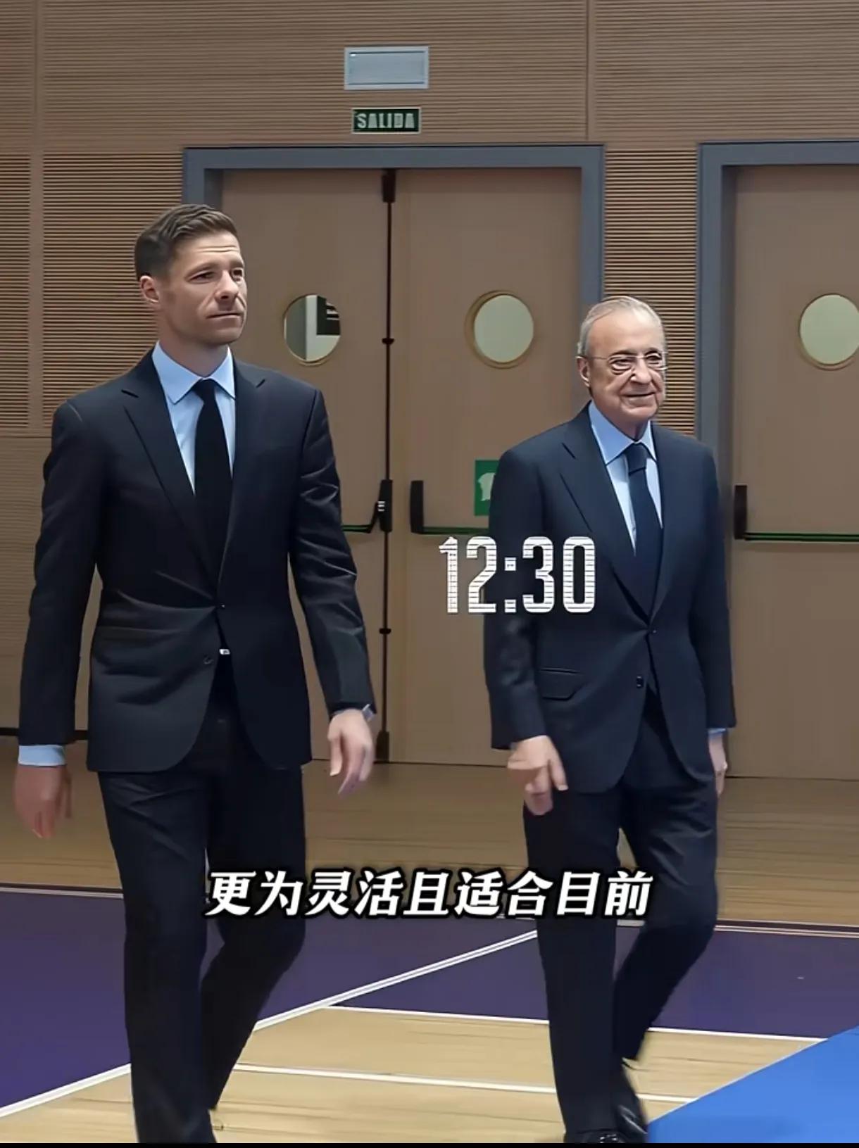 维尼修斯、姆巴佩，真得好好学学登贝莱了！
欧冠决赛，大巴黎给皇马好好上了一课！