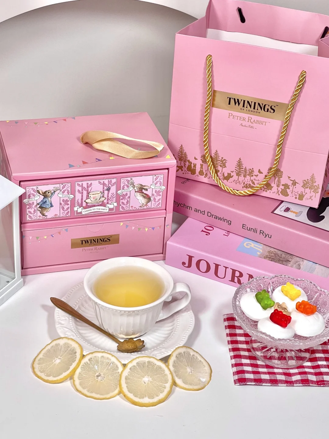 男朋友悄悄准备的情人节礼物🎁呜呜爱惨了