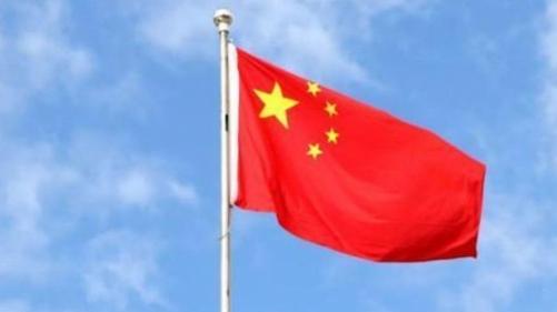 咱们在南海也开始动手了！外媒表示，中国在西沙群岛的礁羚羊礁正在启动新一轮填海工程