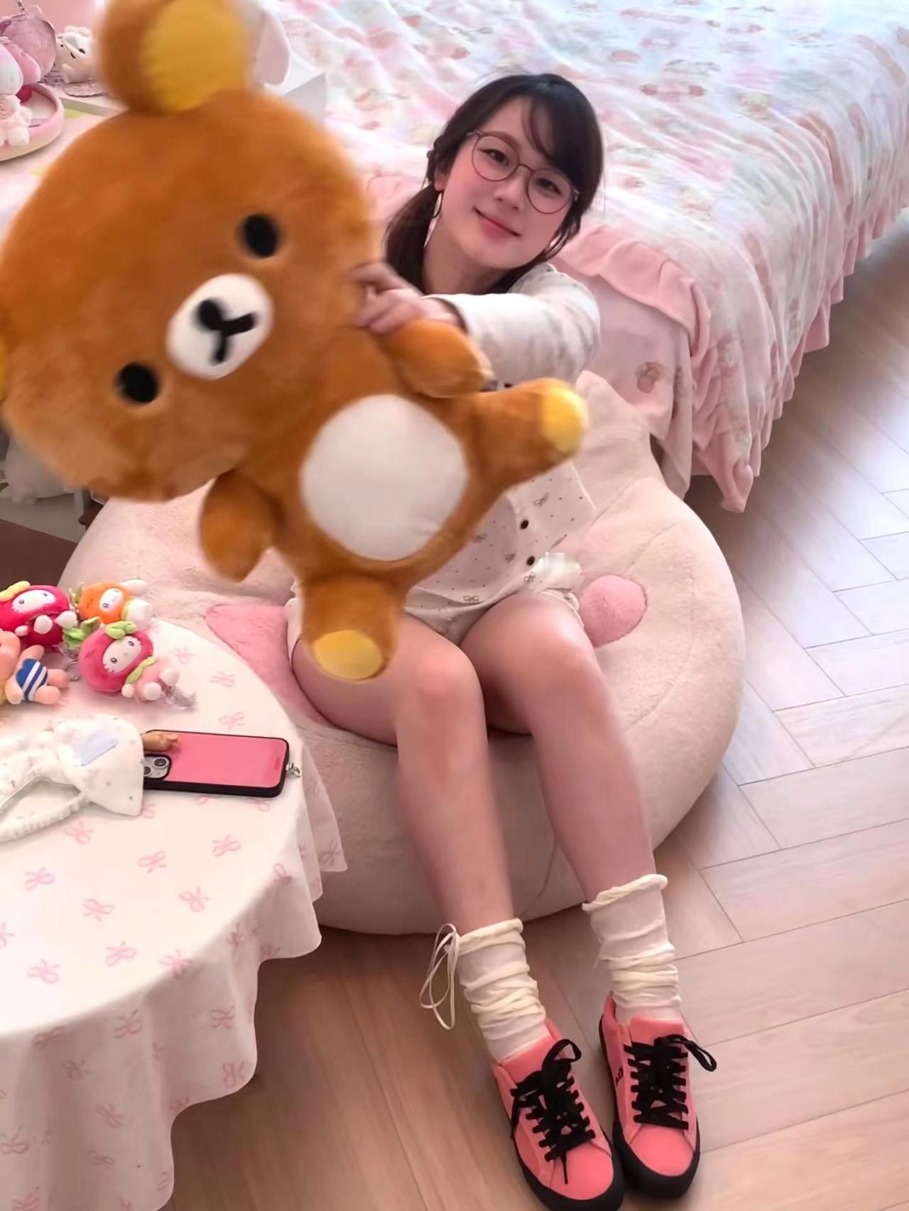 卧室是最小单位的的诺亚方舟🛏️🐚𓇼 𓈒幸福感 居家拍照