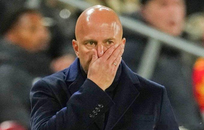 斯洛特赛后：我们本该能打进2球即使在0比1落后之后，球员们依然坚持不懈，这一点值