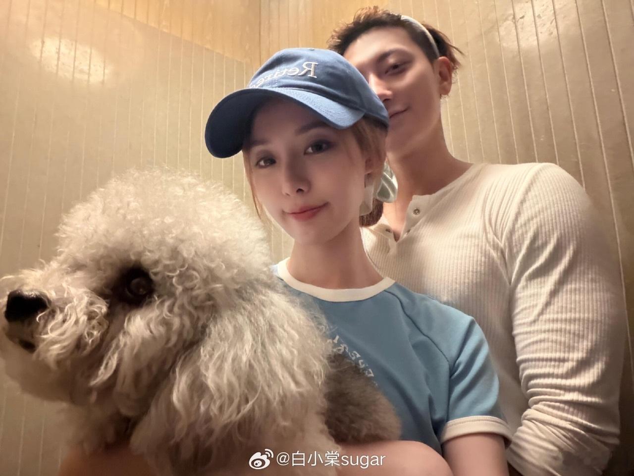 翟佳宁敢吐槽黄子韬的原因喜剧之王单口季 这段输出打破固有印象，嘴上否定自己的真诚