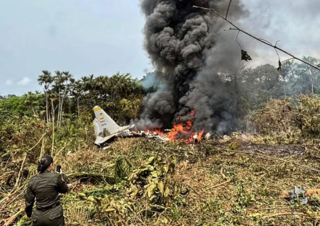 哥伦比亚空军C-130H运输机坠毁8死83伤，或是机械故障

2026年3月23