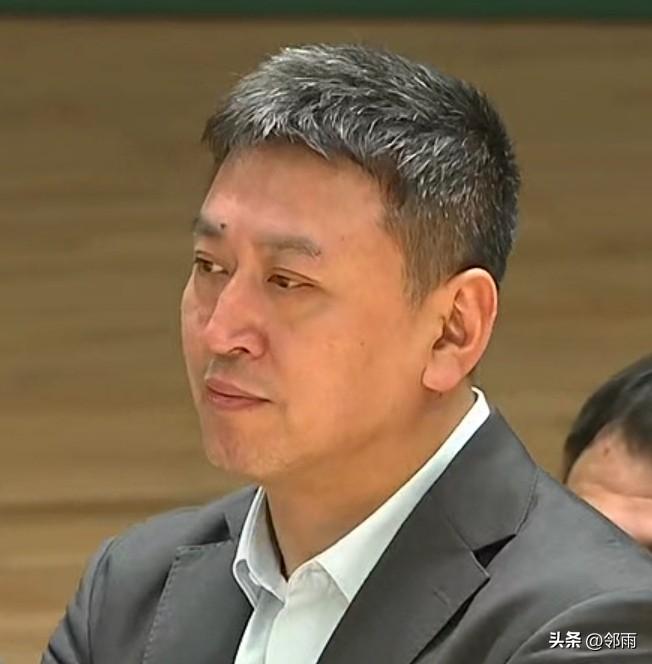 CBA常规赛里，山东高速总算找回了状态，在两连败之后于客场拿下同曦队。
其一，山