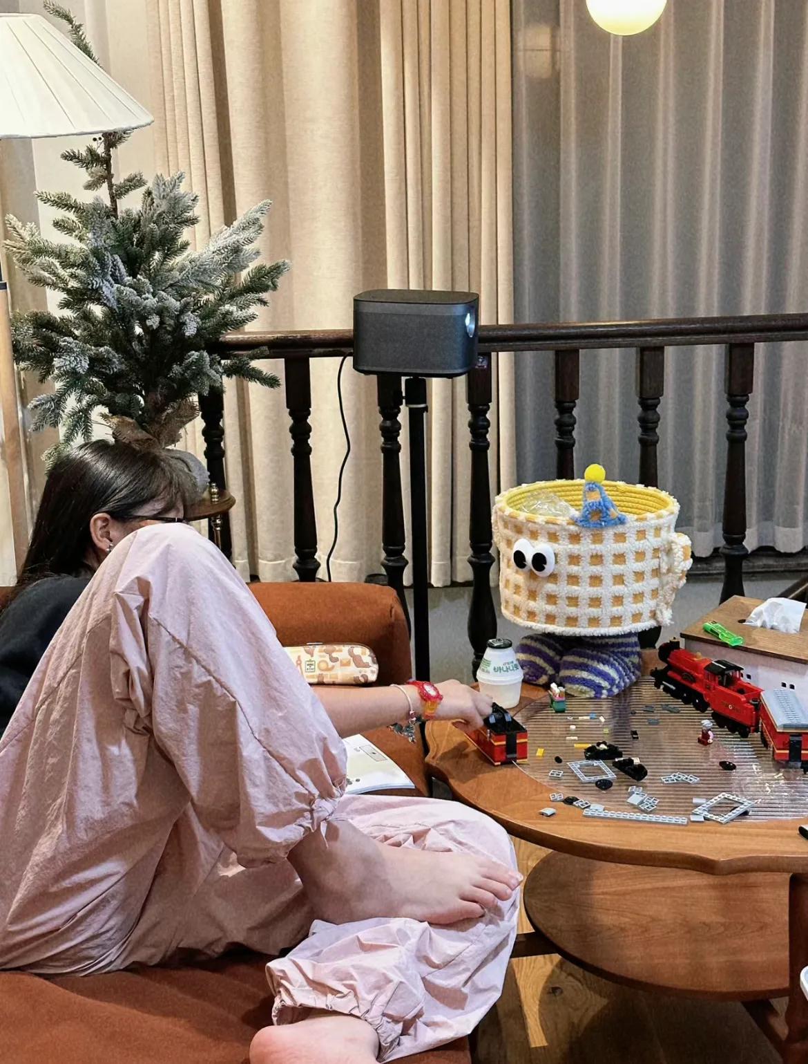 不管了，真的不想管了，我决定要把女儿扫地出门！ 

女儿今年28岁，前年六月结婚