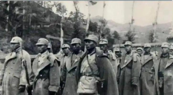 1938年，500多名日军屠村后沿山沟撤逃，25岁的八路军团长带领全团狂奔25公