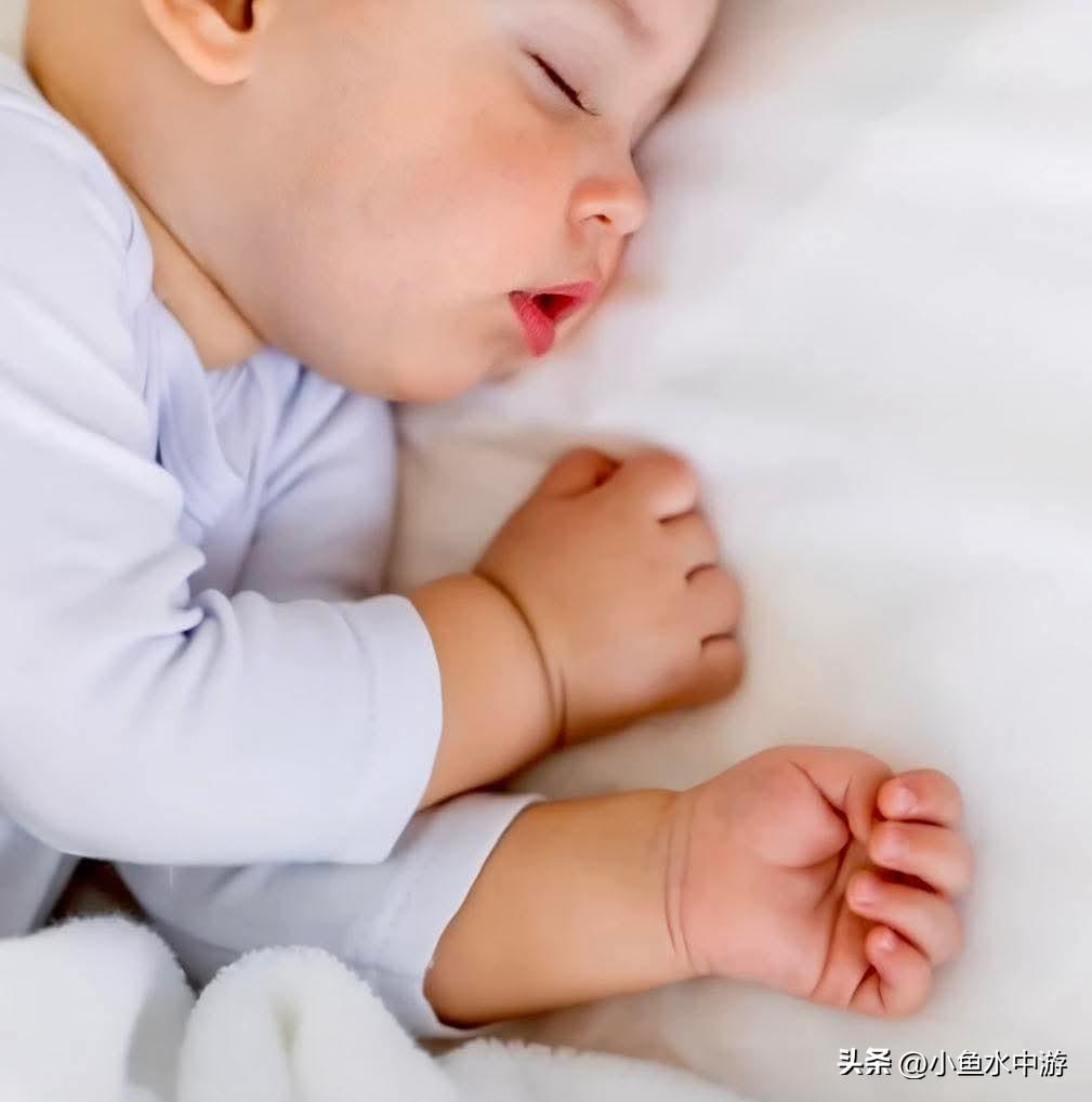 荷兰 🇳🇱 孩子平均几点上床睡觉呢？睡眠时间有多长呢 ？
 
在荷兰，孩子通