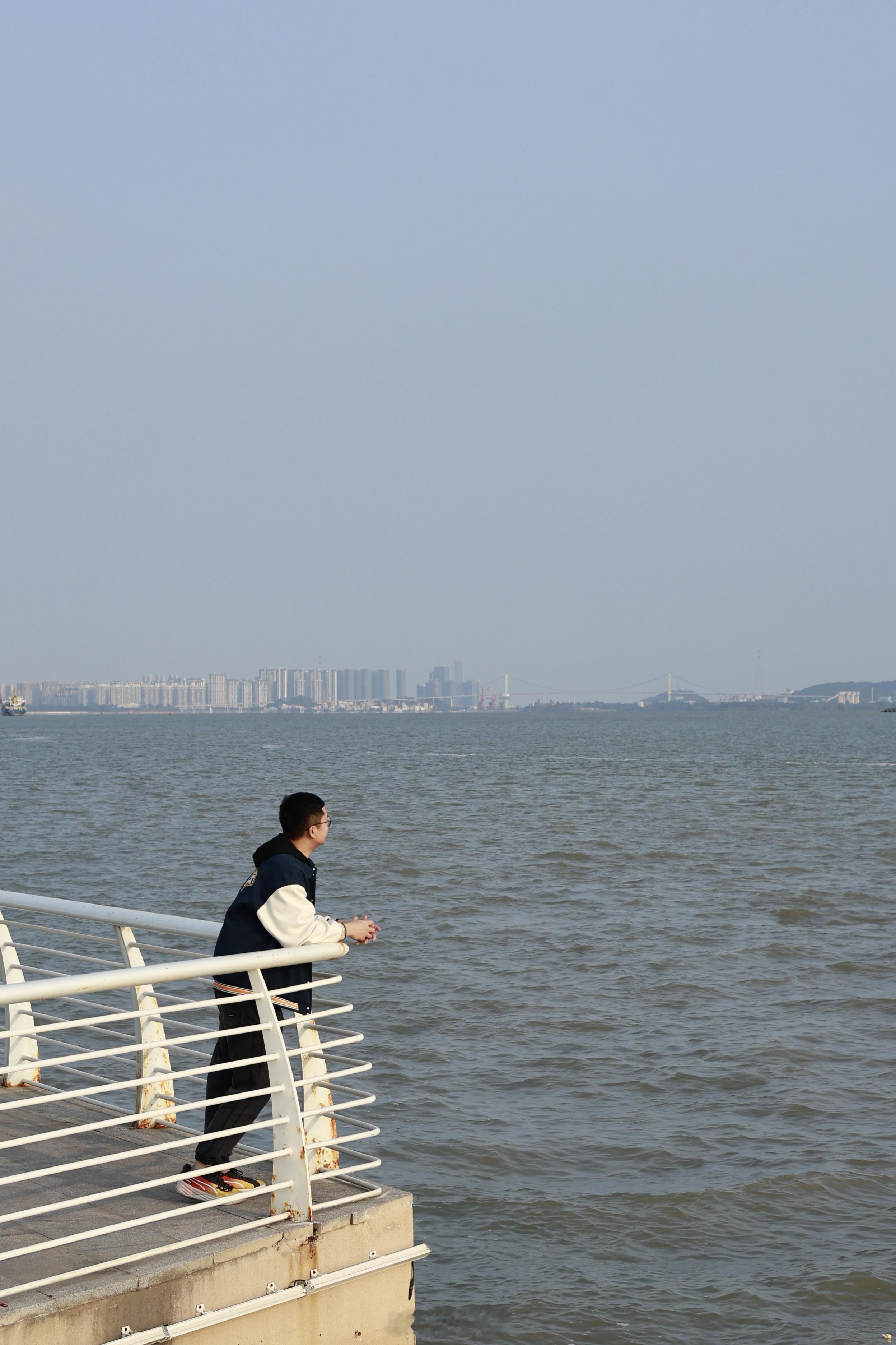 新的一年，努努力，会更好。 汕头