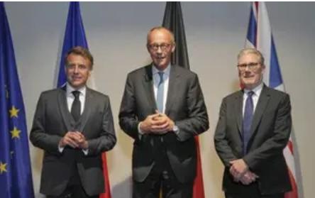 欧洲多国领导人就俄罗斯使用“榛树”导弹袭击利沃夫一事表态

1月9日，欧洲多国领