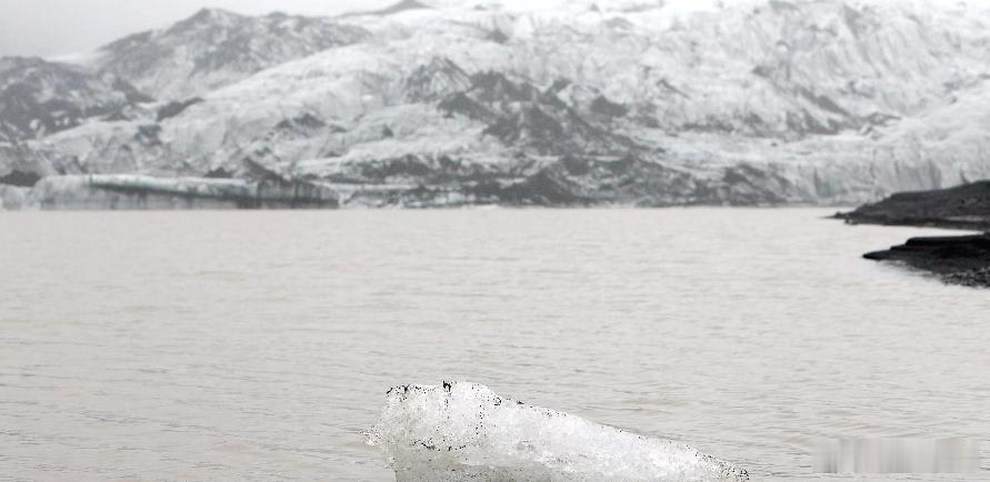 【冰岛把气候问题推上国安级别，孙玉良：“未来风险”变成当下挑战】冰岛做了一个前所