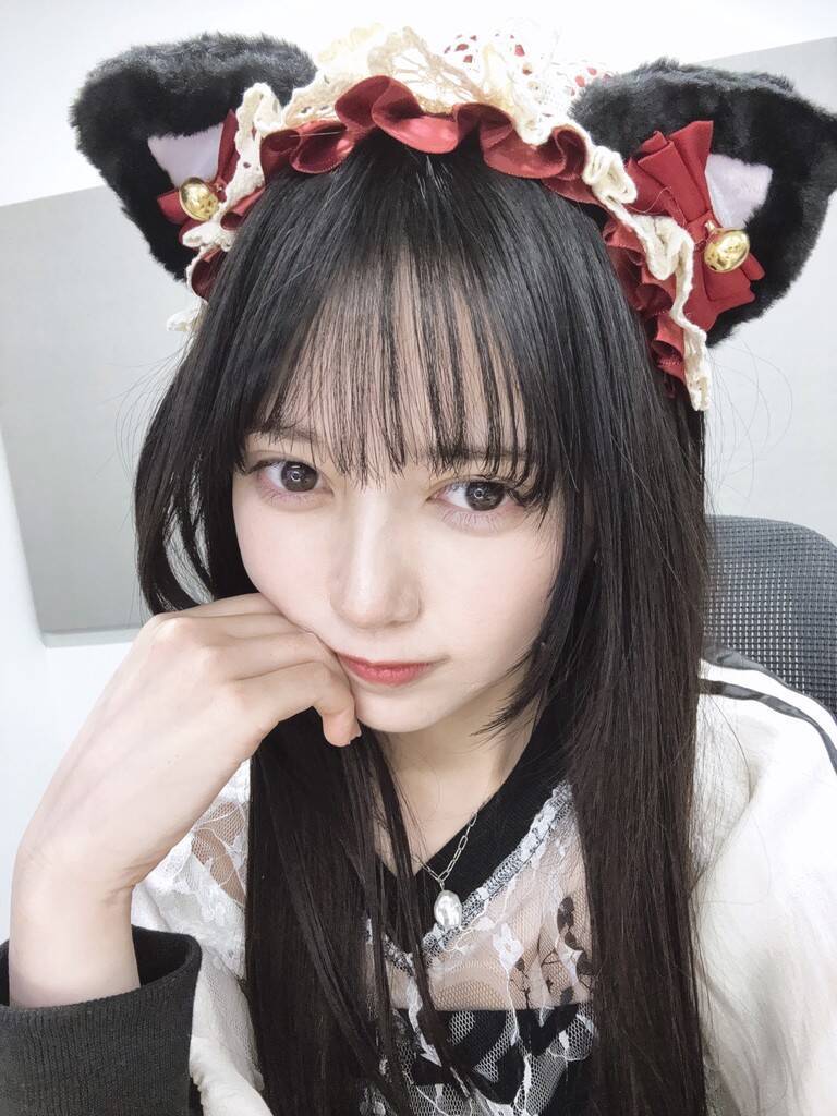 【池田瑛纱】 我有非常严重的恋猫癖，我就喜欢看猫，就是喜欢猫，每天想猫爱猫恋猫，