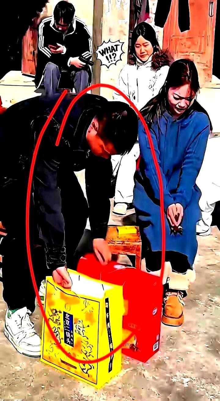 相亲被拒转头拎走伴手礼，这事吵翻全网！
小伙带几百块伴手礼去相亲，女方说“不合