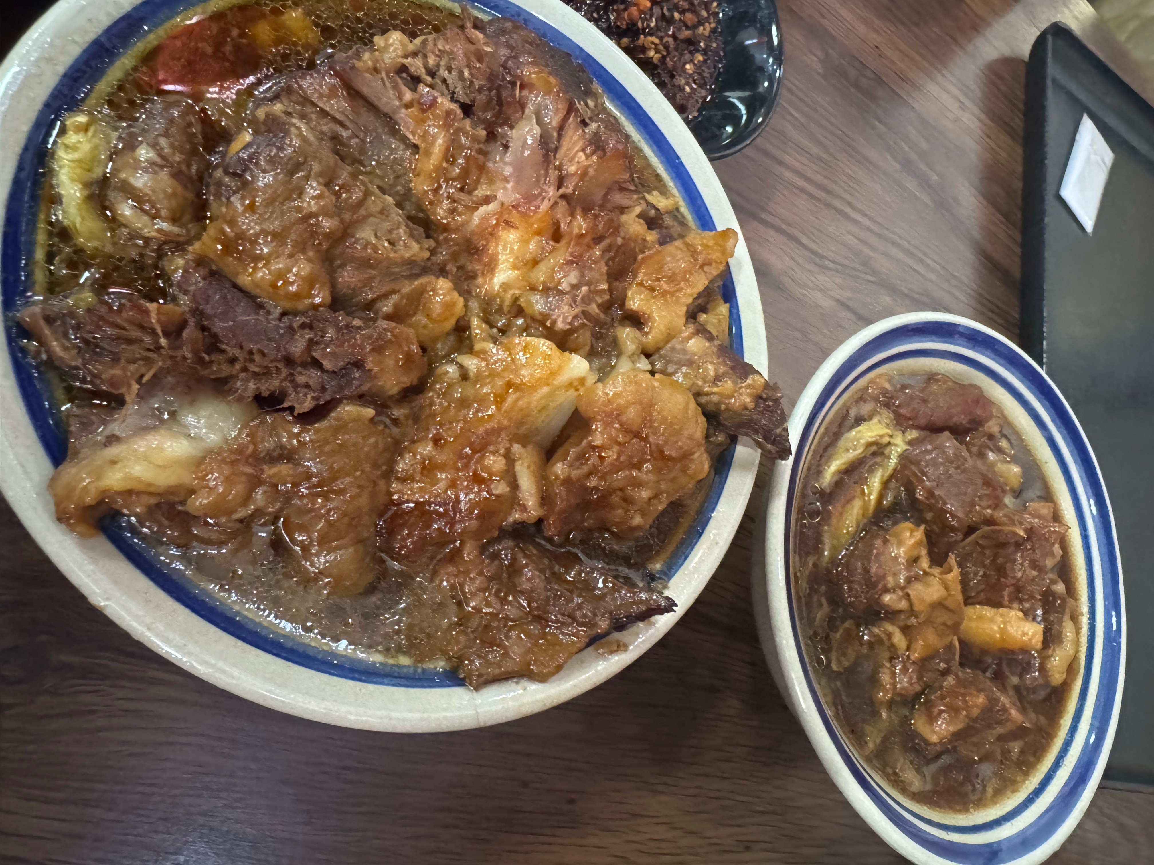 早饭，好顶啊！这就是天津牛肉饭。哈哈 ​​​