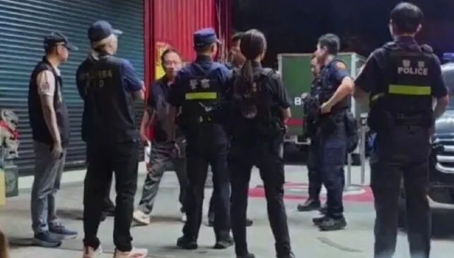台湾桃园市发生未成年人集体霸凌事件，一少年遭 8 人围殴，家属已验伤报案正安排转学