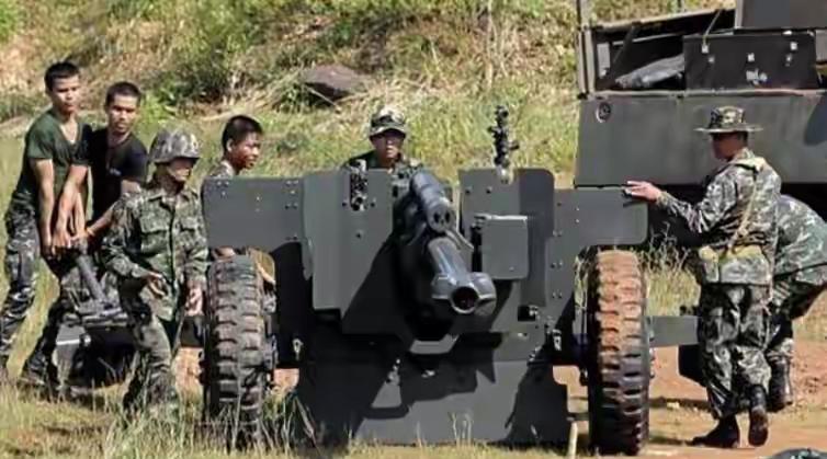 泰柬冲突第7天，中式坦克战损？特朗普调停无效，泰国表态不寻常