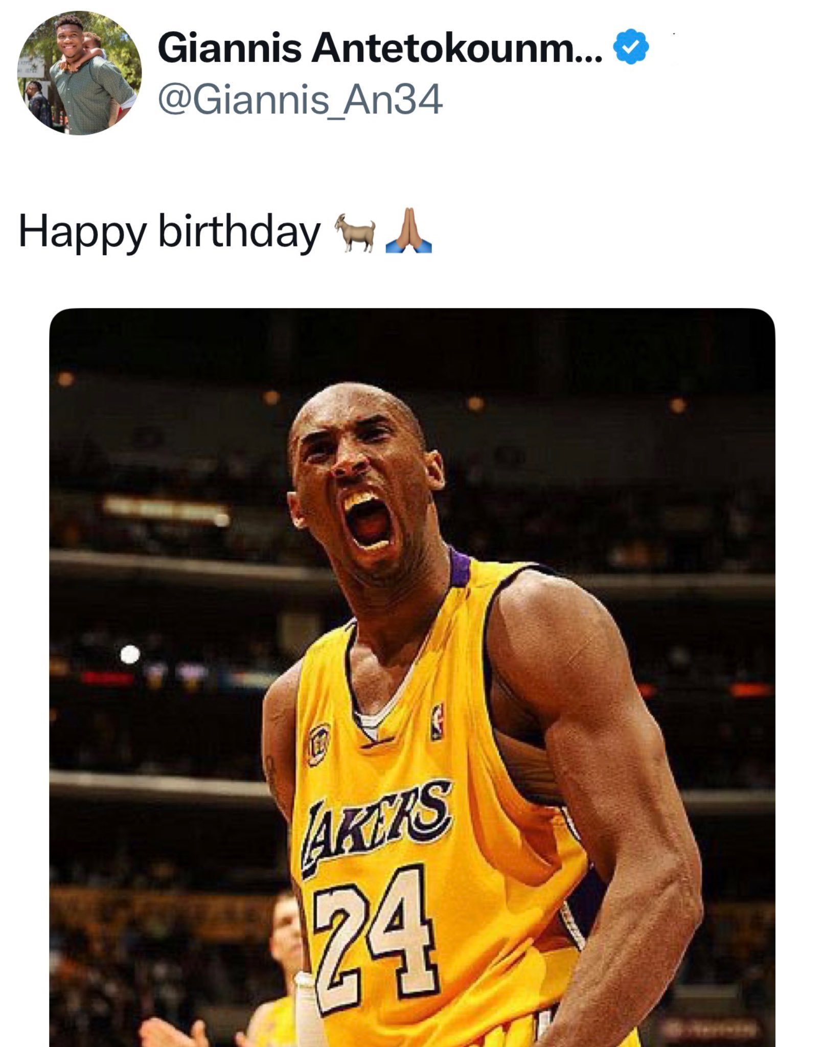 有情况？字母哥删除了某社交平台上2021年之后大部分和雄鹿有关的内容，只保留了总