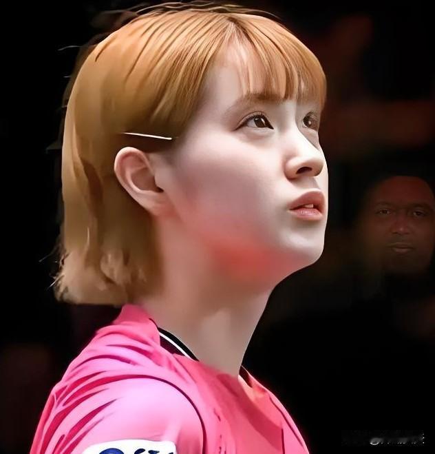 长崎美柚
真的很好看
性格也好
总是在笑
张本美和、伊藤美诚、早田希娜都被打哭过