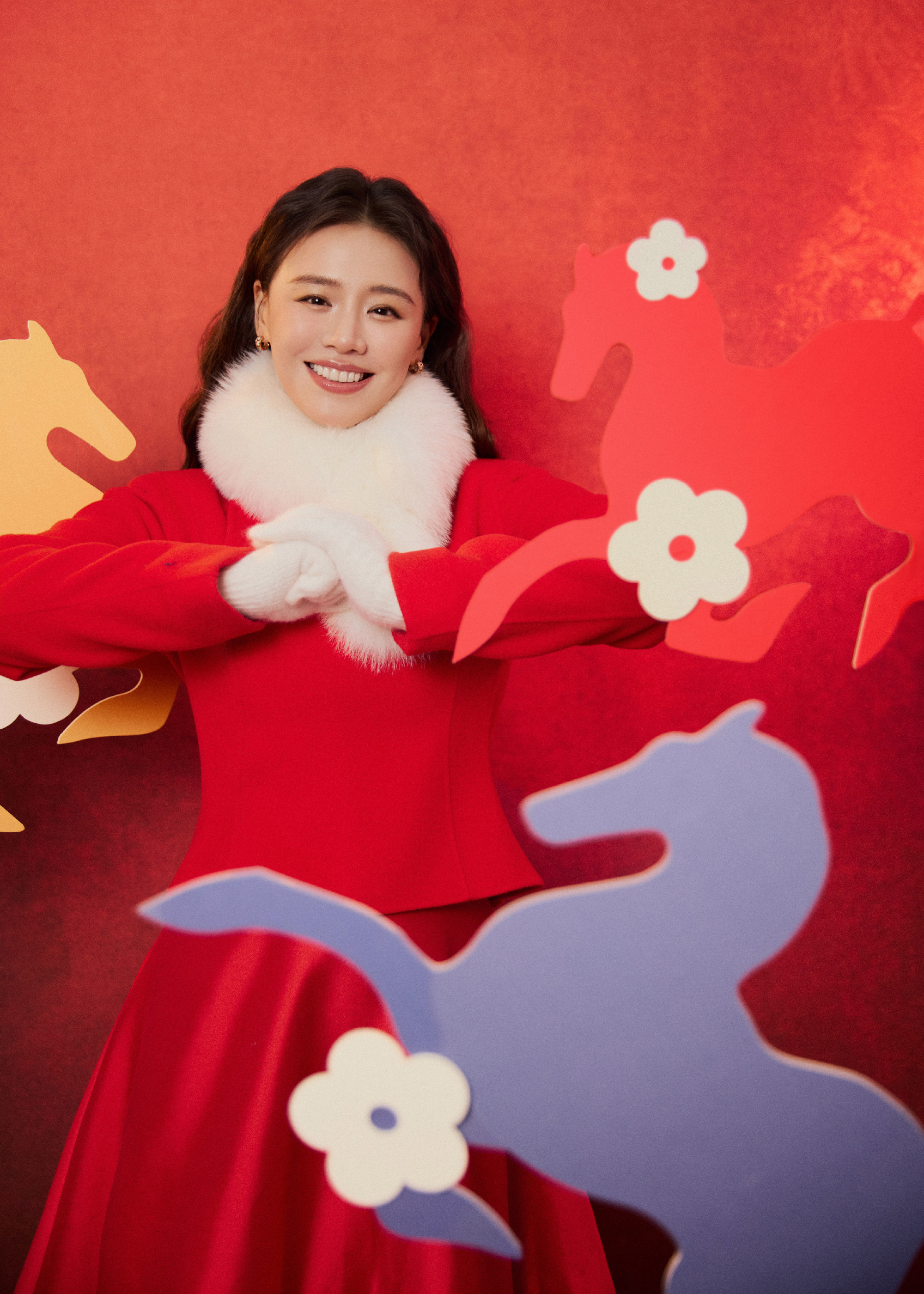 鱼灯映红妆，瑞马踏春来。《合韵满江淮》马思纯除夕大片 