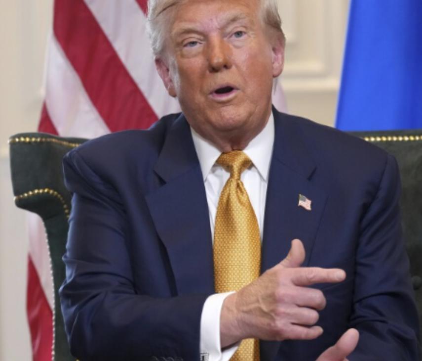 特朗普拍板了！为了让中美能顺利谈下去，他命令政府不得对中国乱动。

中美双方又一